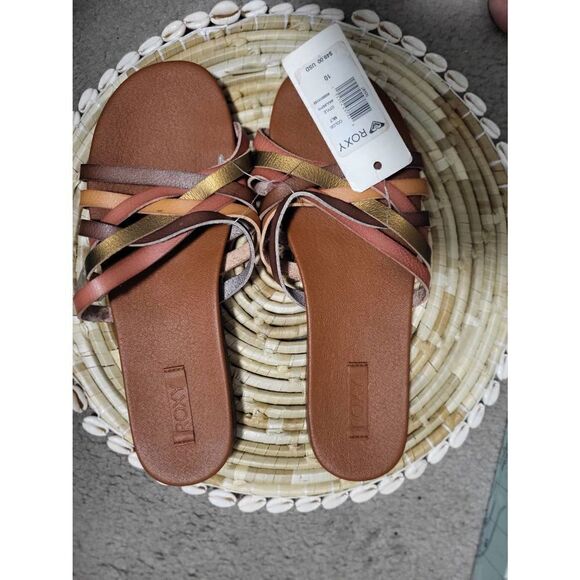 NWT ROXY sandals sz 10 - Picture 1 of 4